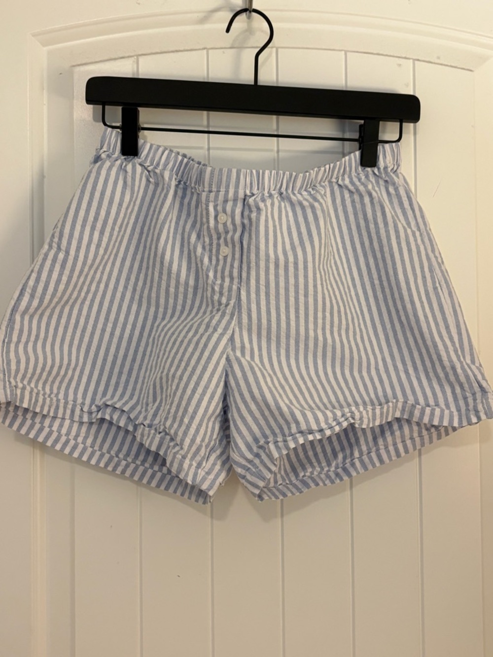 Brandy Melville Blue and White Women’s Cotton Shorts
